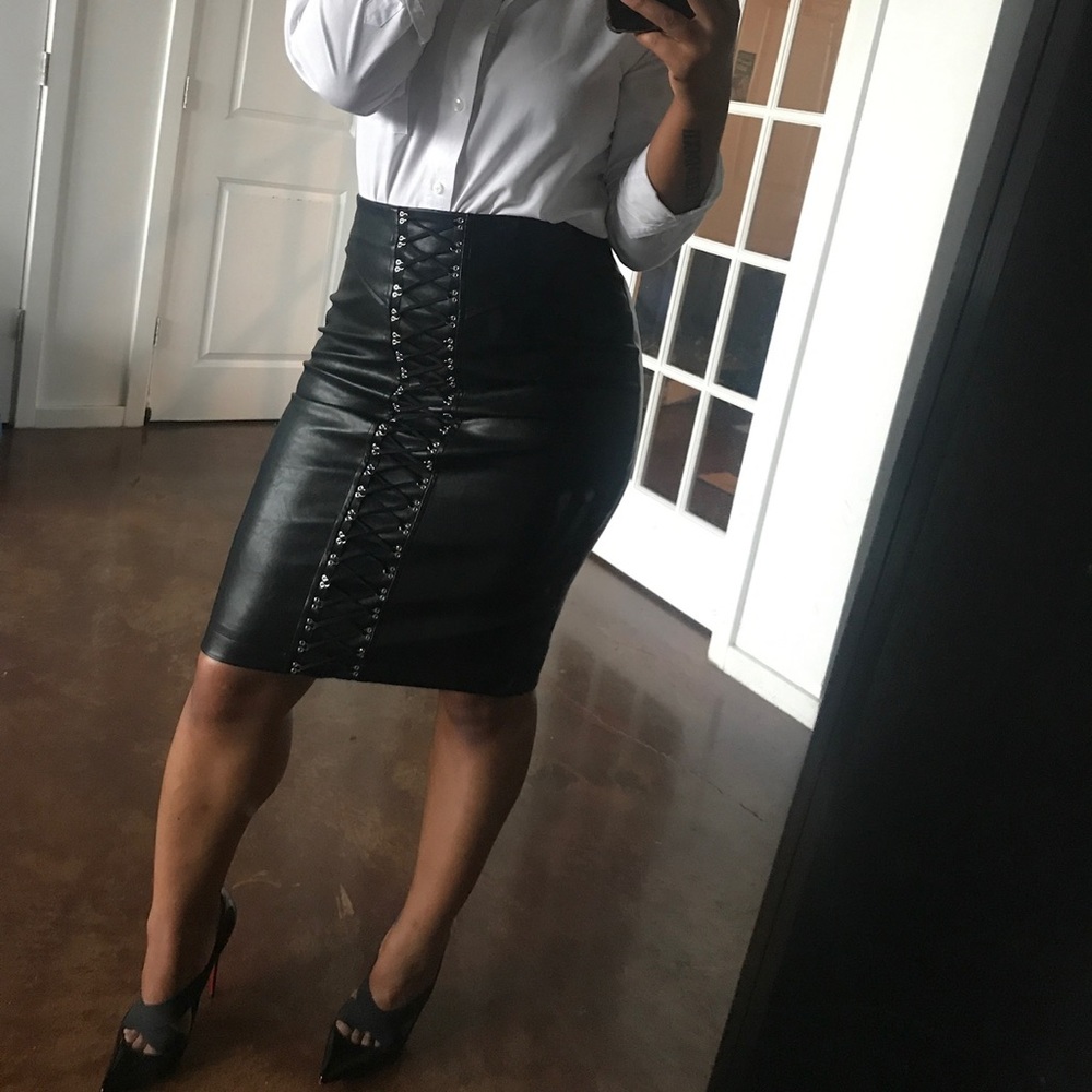 SHOW NY lace up corset pencil skirt